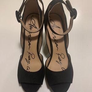 American Rage Cie four inch black heels